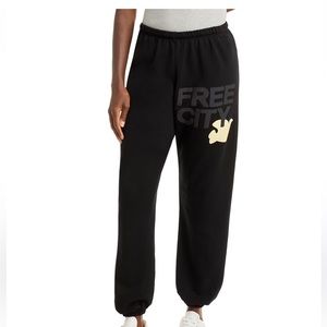 Freecity sweat pants